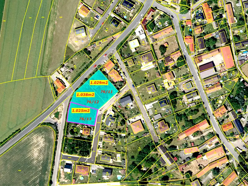Prodej stavebního pozemku 1025 m², Štíhlice – náhled fotky 2
