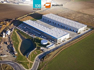 Pronájem skladového prostoru 1800 m²