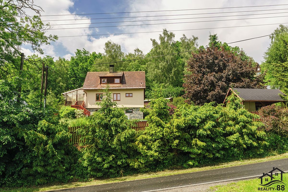 Prodej chalupy 150 m², pozemek 1180 m² – fotografie 2