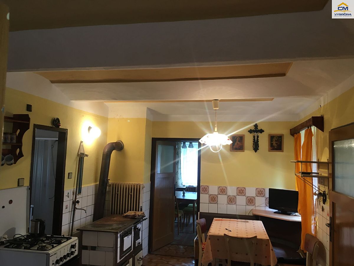 Prodej rodinného domu 80 m², pozemek 442 m² – fotografie 4