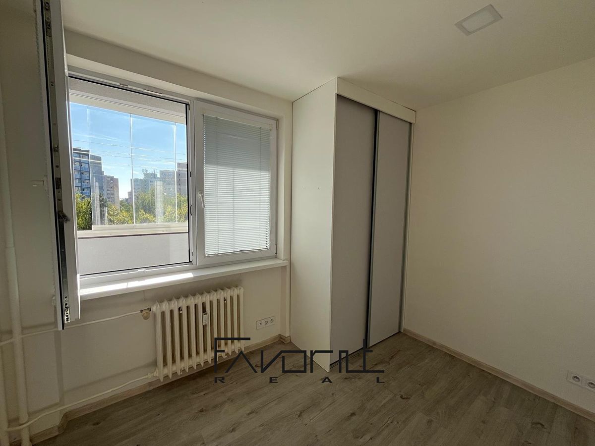 Pronájem bytu 2+kk 40 m² – fotografie 5
