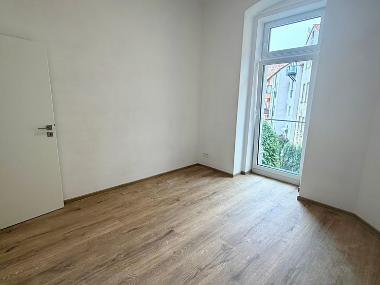 Квартира 3+kk в оренду, 73 м² (8 з 14)