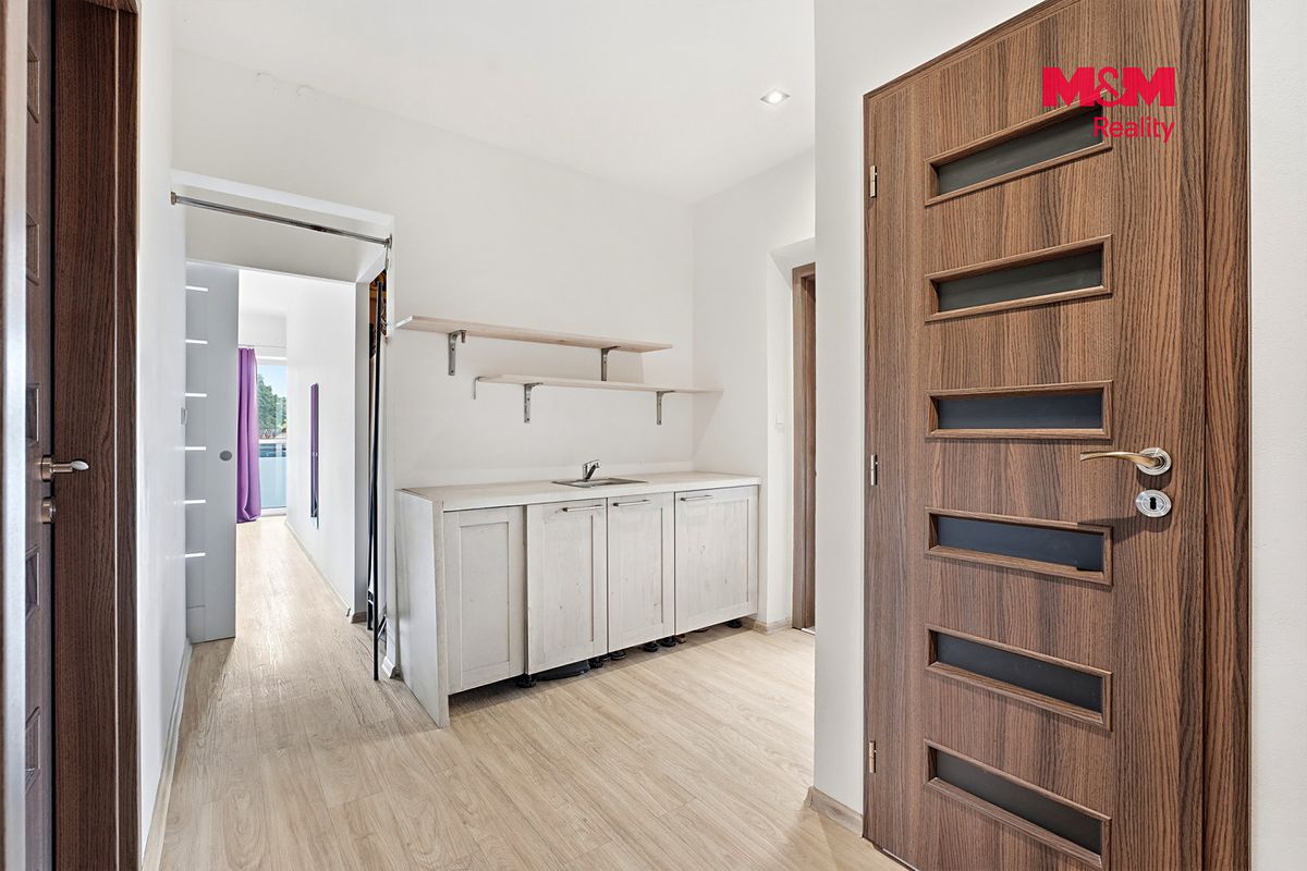 Pronájem bytu 4+kk 150 m² – fotografie 5