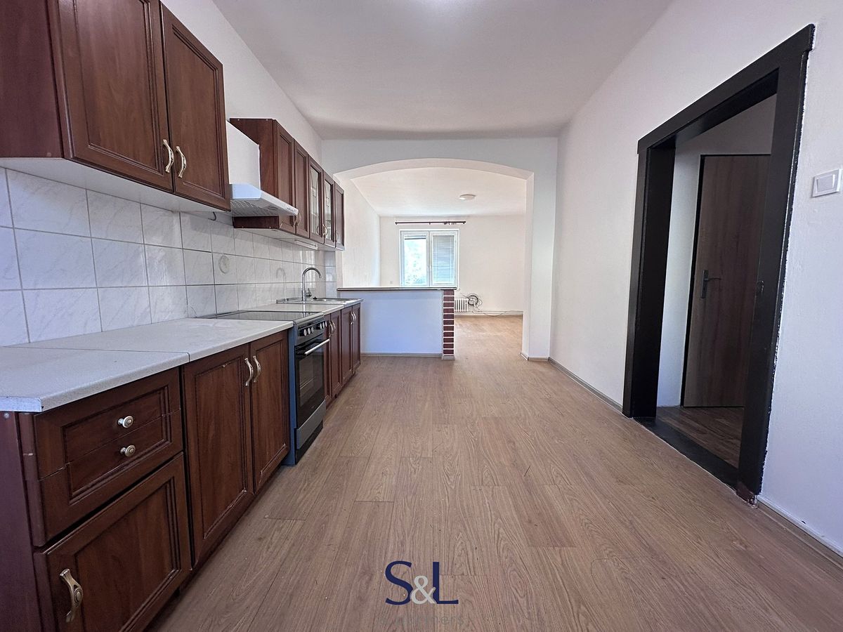 Pronájem bytu 2+1 70 m² – fotografie 5