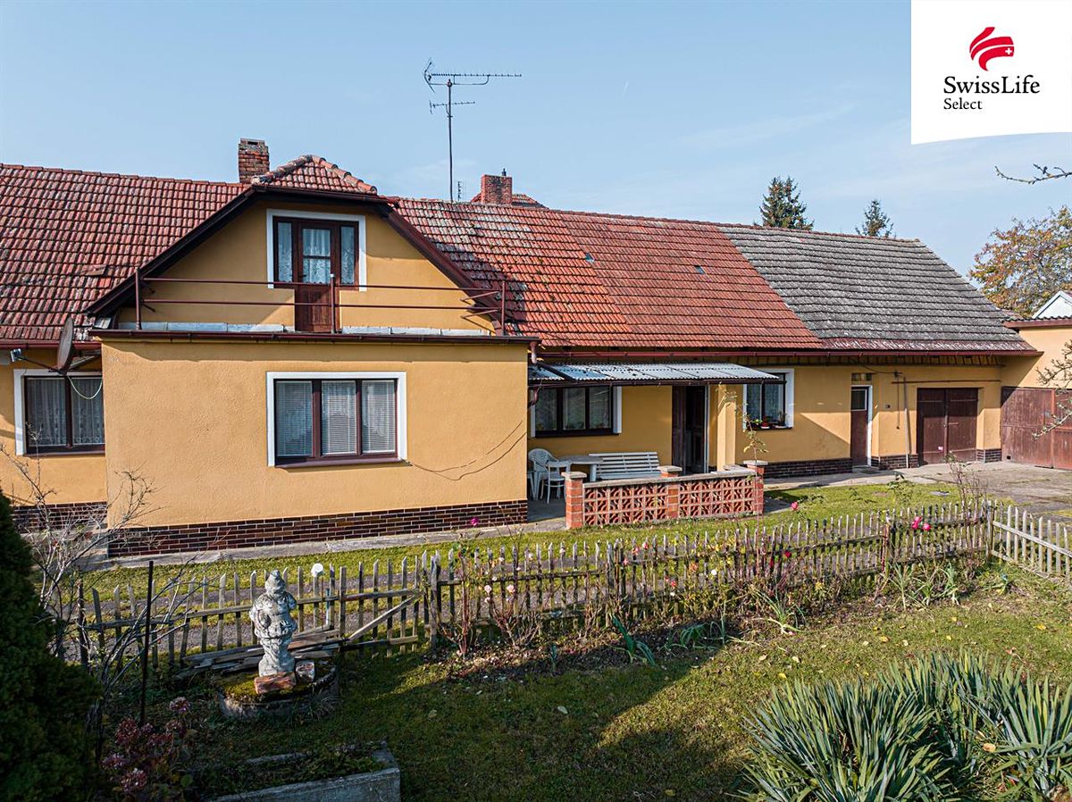 Prodej rodinného domu 102 m², pozemek 1000 m² – fotografie 3