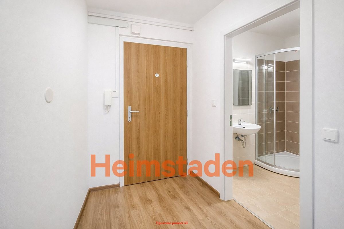Pronájem bytu 1+kk 32 m² – fotografie 5
