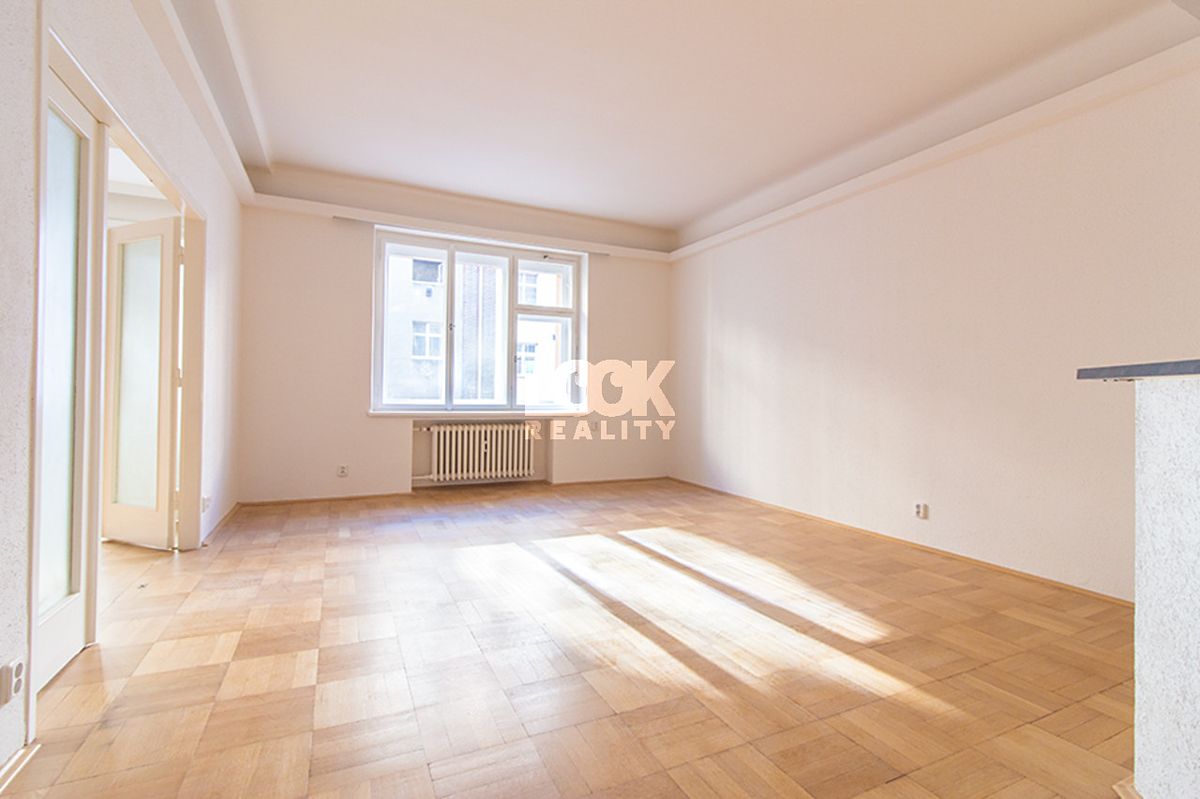 Pronájem bytu 4+kk 112 m² – fotografie 2