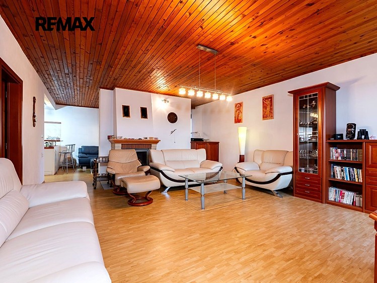 Будинок на продаж, 200 м² (7 з 25)