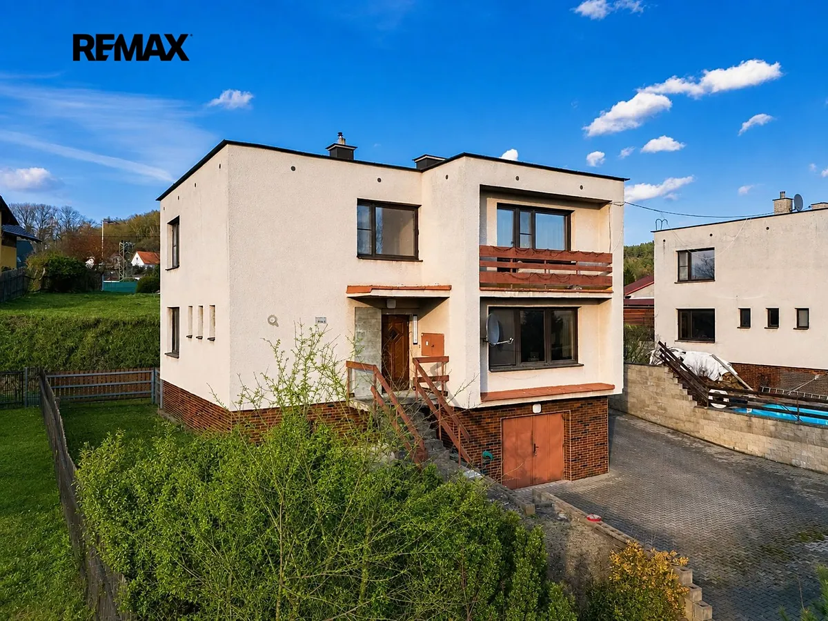 Prodej rodinného domu 200 m², pozemek 1017 m²