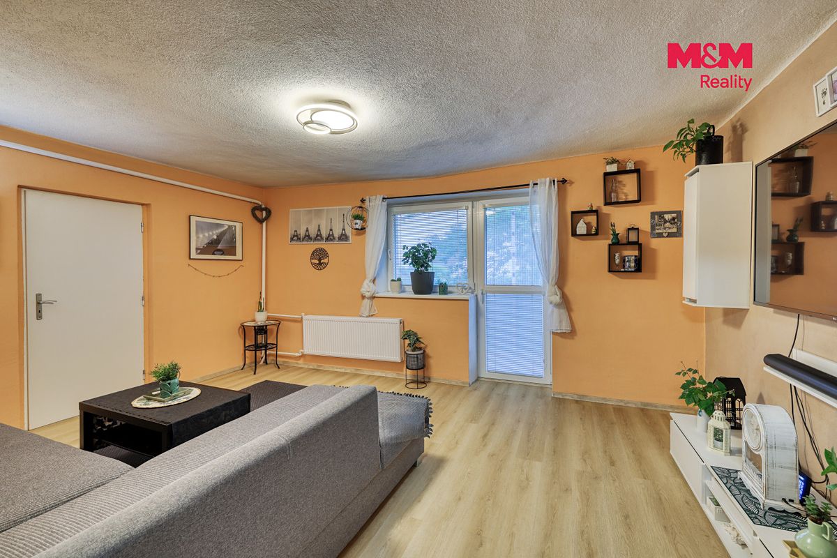 Prodej rodinného domu 200 m², pozemek 1500 m² – fotografie 5