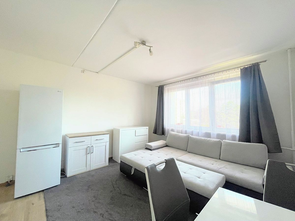 Pronájem bytu 2+kk 43 m² – fotografie 5