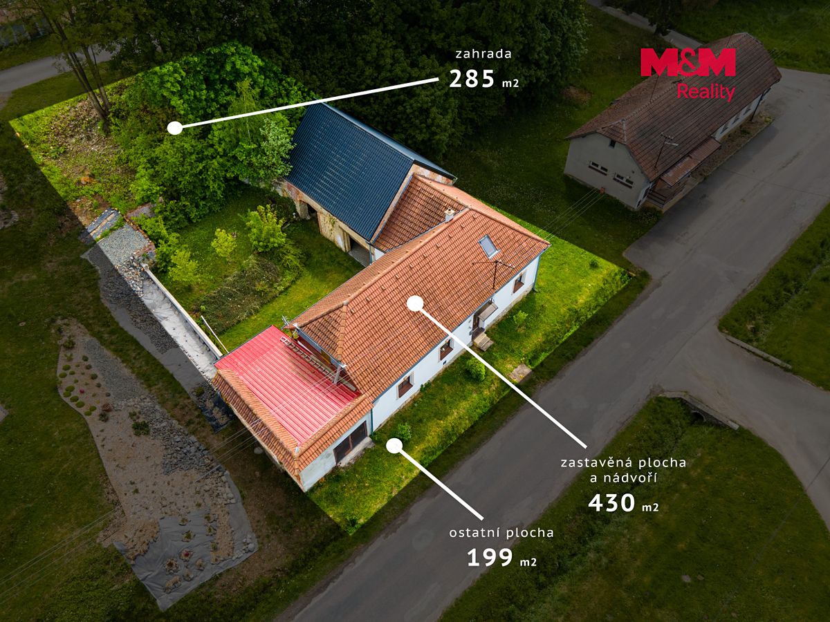 Prodej rodinného domu 85 m², pozemek 914 m² – fotografie 2