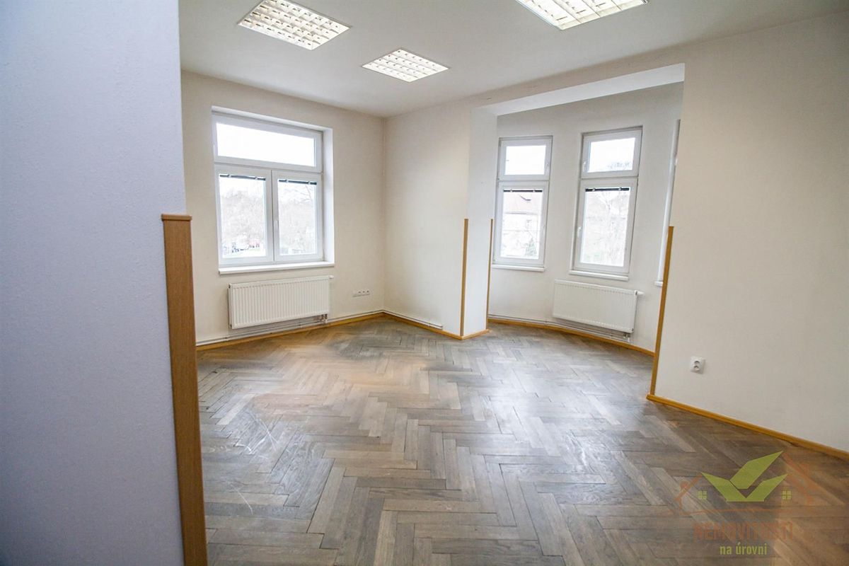 Pronájem kanceláře 60 m²