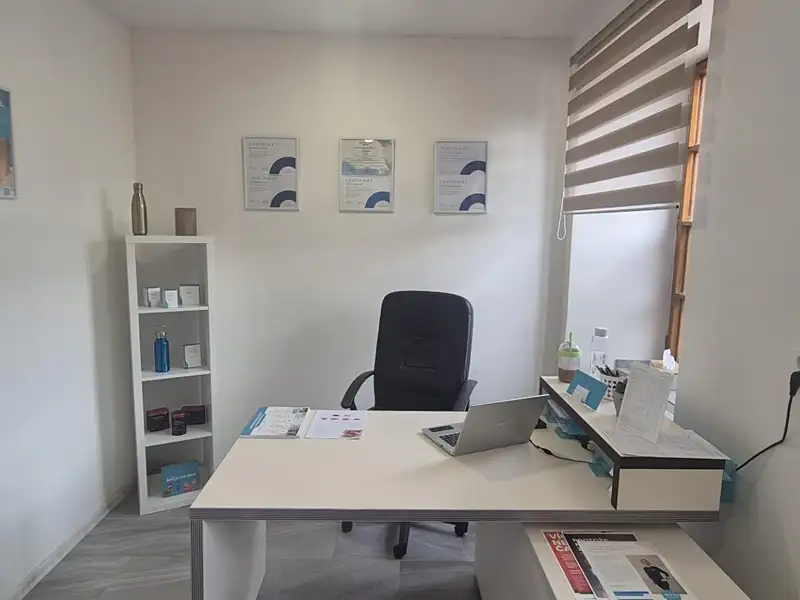 Prodej obchodního prostoru 60 m², Česká Lípa – náhled fotky 2