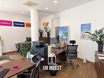 Pronájem komerčního prostoru, 92 m² (3 z 12)