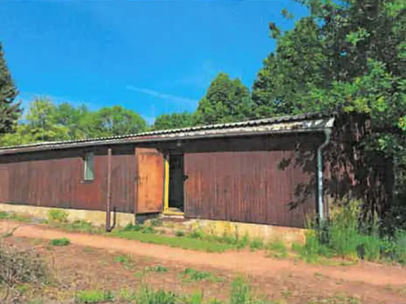 Prodej komerční nemovitosti 160 m², Hradec Králové – náhled fotky 1