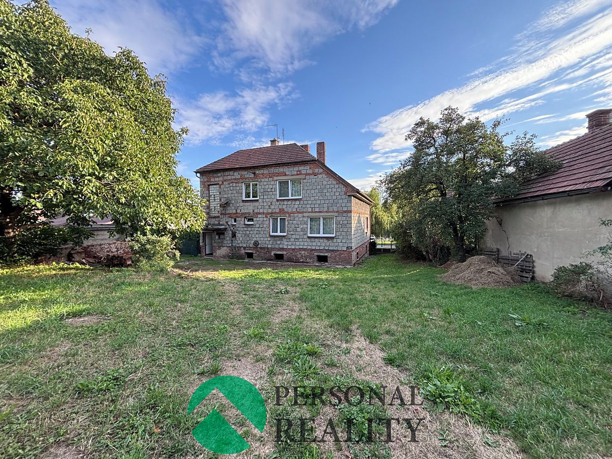 Prodej vícegeneračního domu 200 m², pozemek 1034 m² – fotografie 4