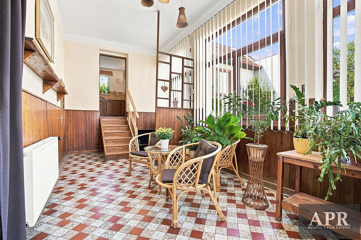 Prodej rodinného domu 150 m², pozemek 1062 m² – fotografie 5