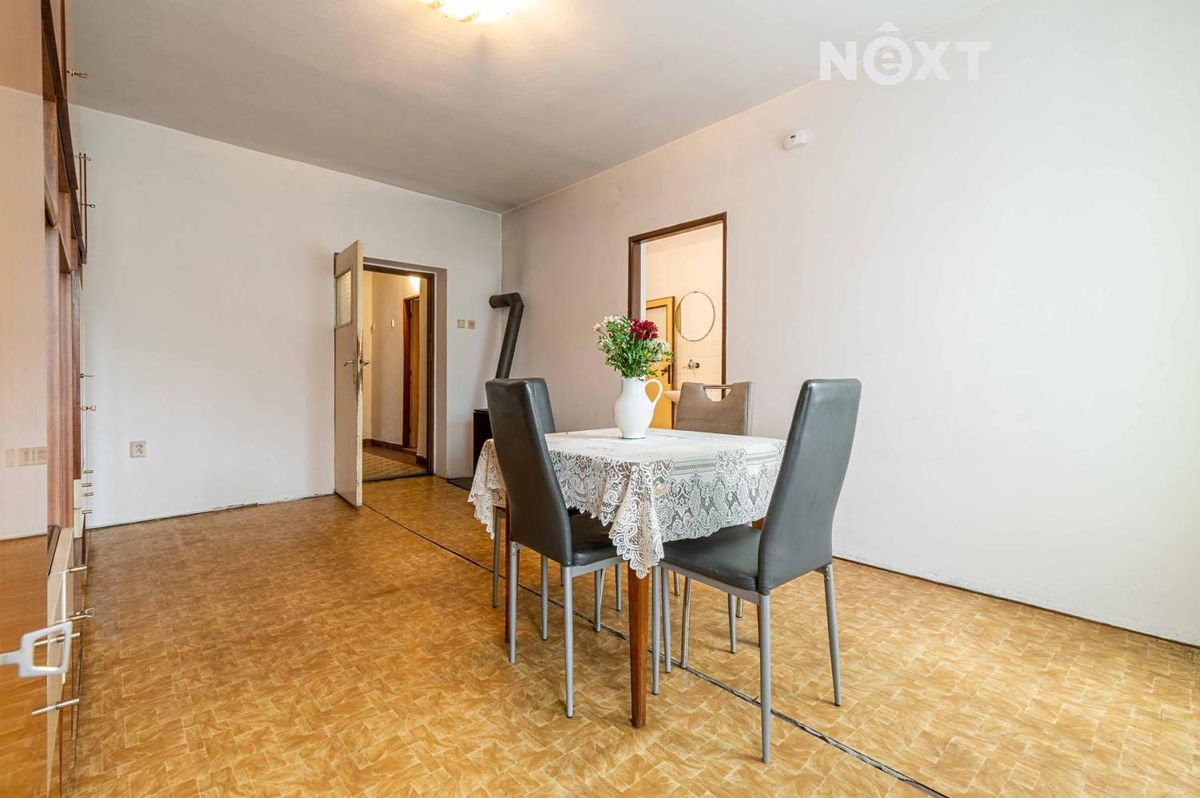 Prodej rodinného domu 96 m², pozemek 886 m² – fotografie 5