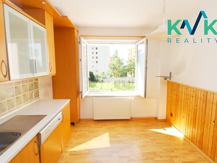 Будинок на продаж, 220 м² (4 з 36)