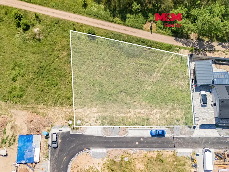Prodej stavebního pozemku 1061 m², Zbůch – náhled fotky 1