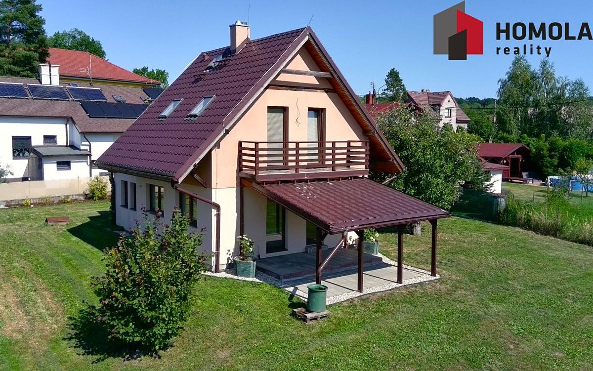 Prodej rodinného domu 70 m², pozemek 1230 m²