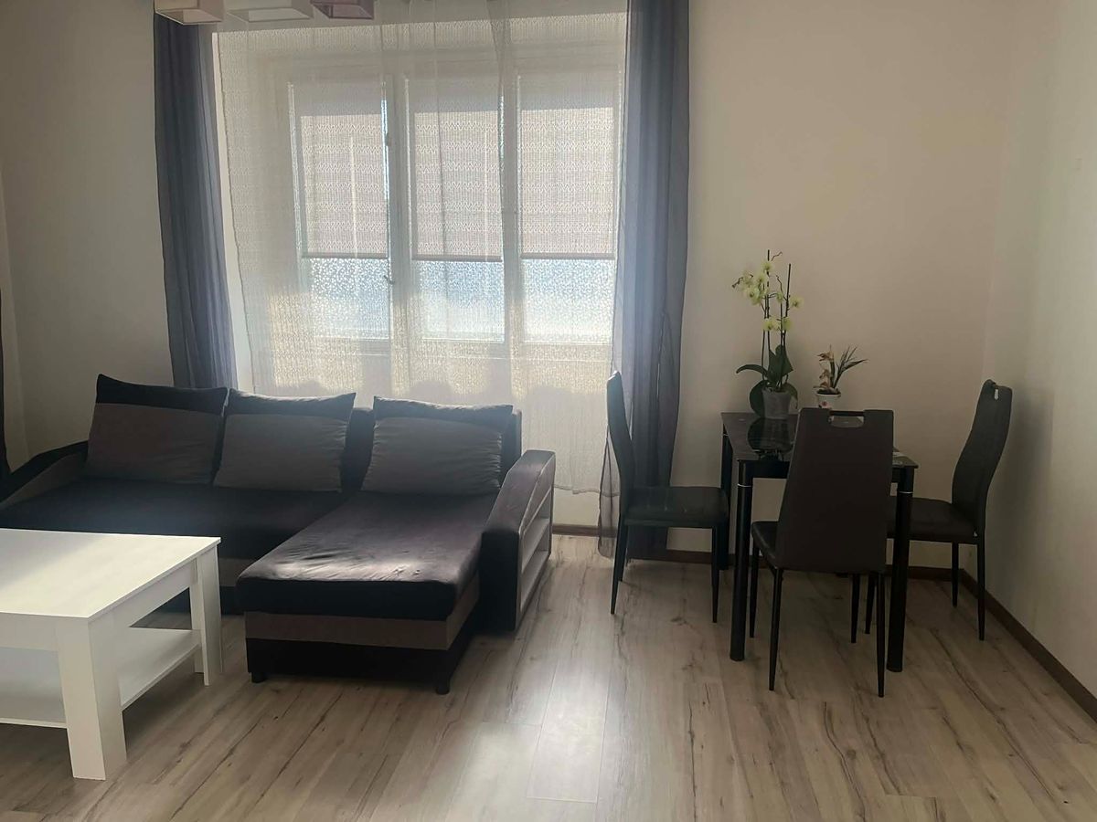 Pronájem bytu 2+kk 50 m²