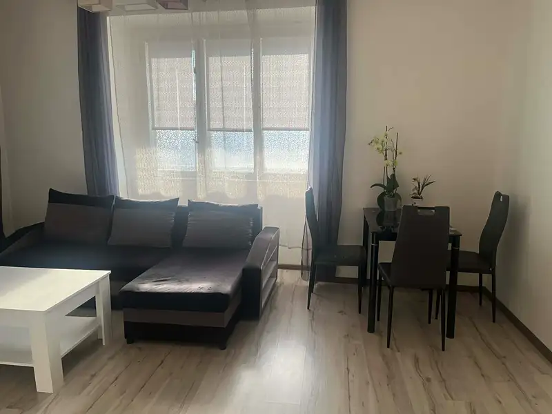 Pronájem bytu 2+kk 50 m², Libochovice – náhled fotky 1
