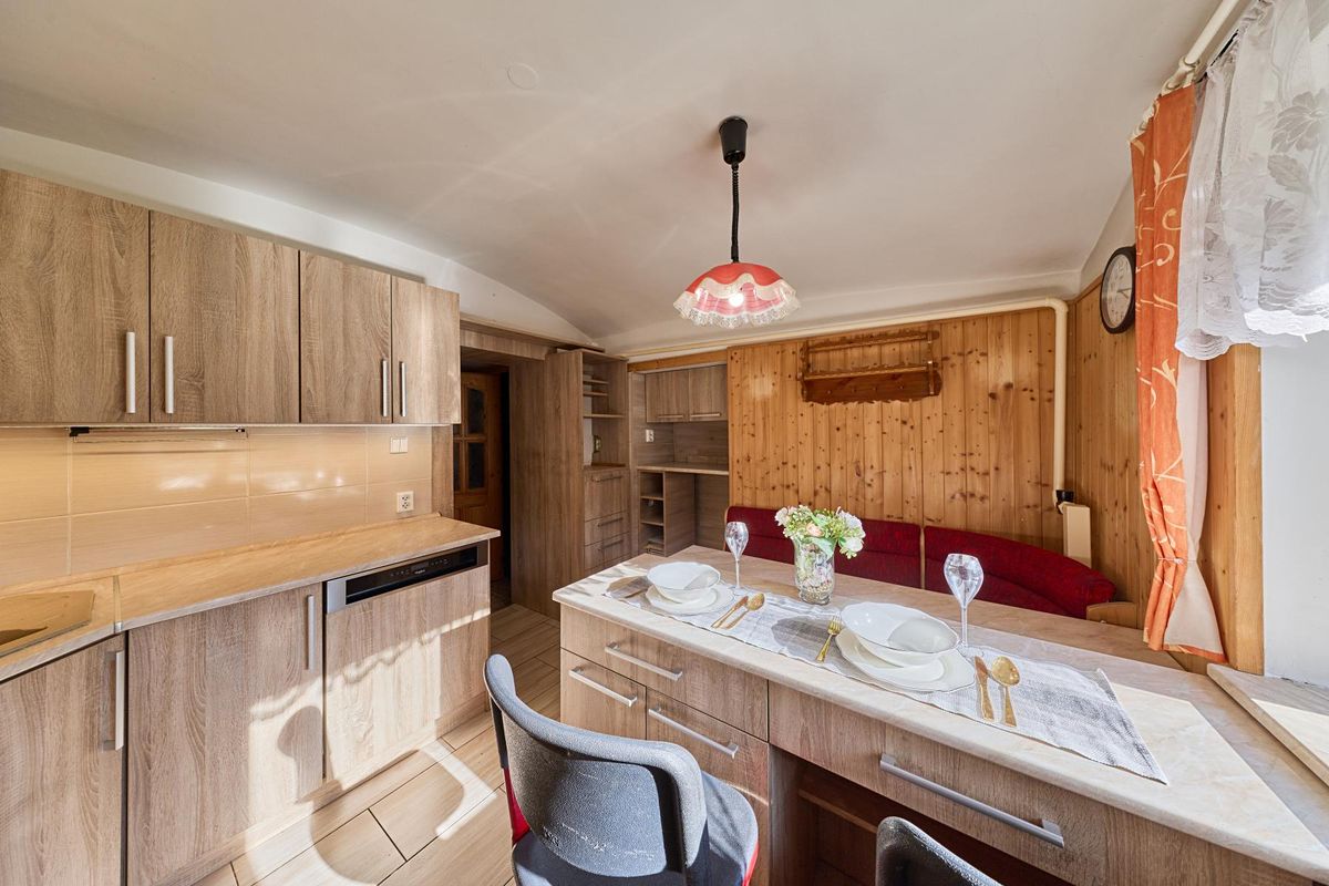 Prodej rodinného domu 132 m², pozemek 253 m² – fotografie 4