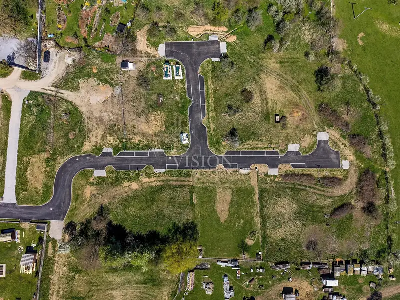 Prodej stavebního pozemku 1227 m², Dobev – náhled fotky 3