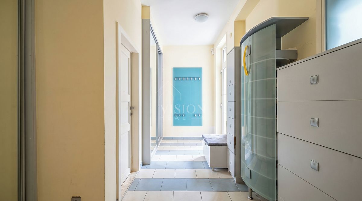 Prodej rodinného domu 227 m², pozemek 2295 m² – fotografie 5