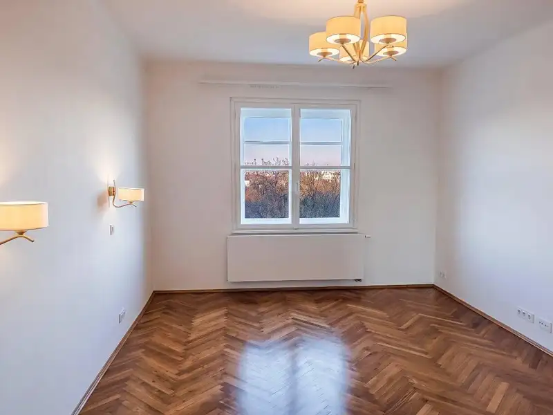 Pronájem bytu 3+kk 77 m², Praha – náhled fotky 2