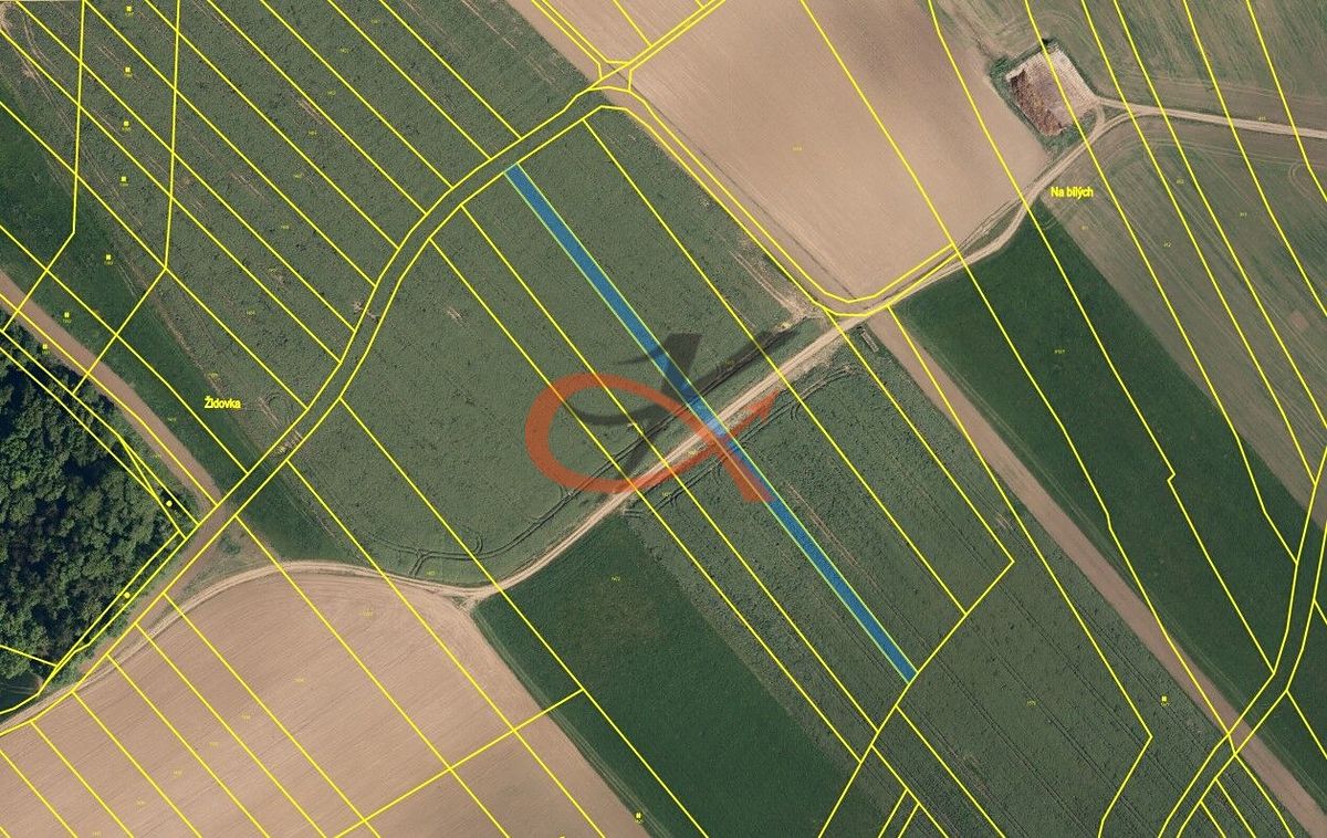 Prodej pole 2192 m²