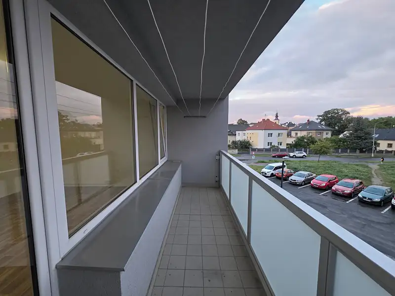 Pronájem bytu 3+1 78 m², Opava – náhled fotky 3