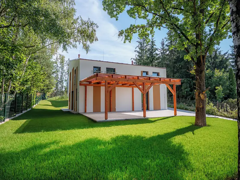 Prodej rodinného domu 145 m², pozemek 676 m², Kamenice – náhled fotky 1