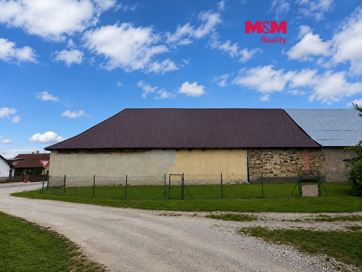 Pronájem skladového prostoru 350 m²