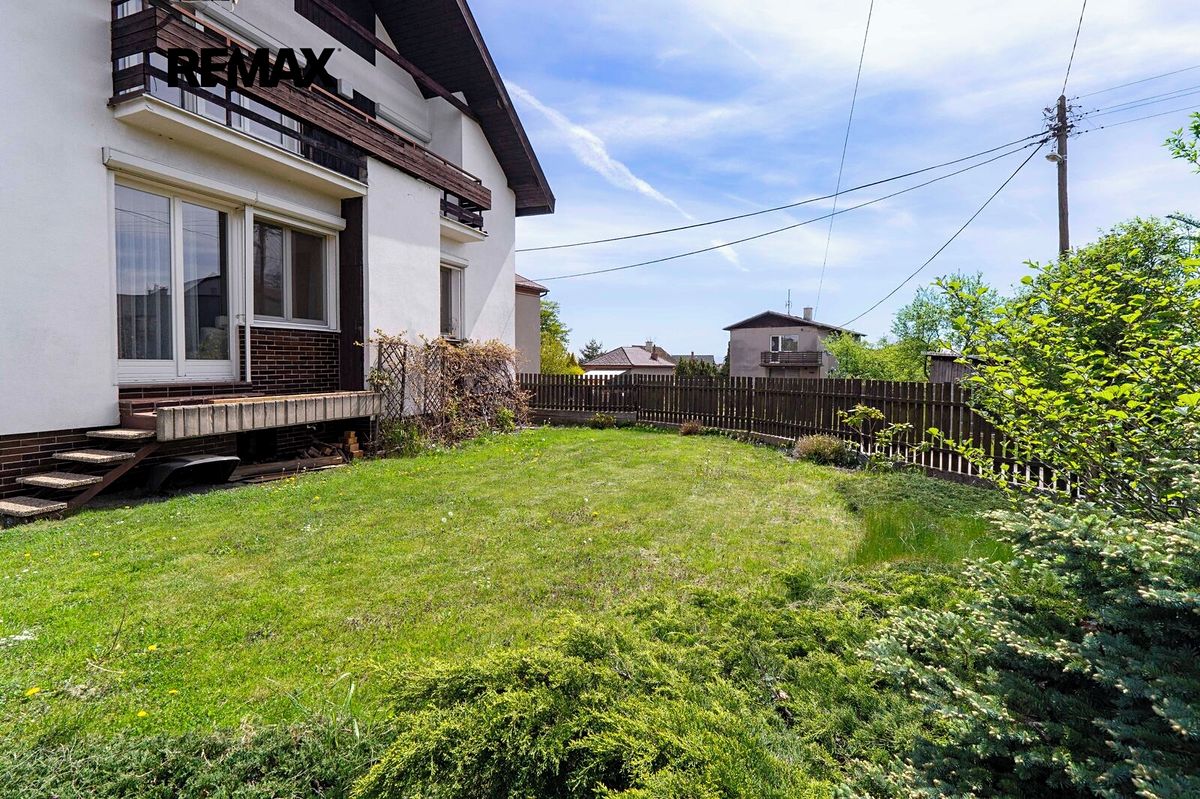 Prodej rodinného domu 235 m², pozemek 554 m² – fotografie 5