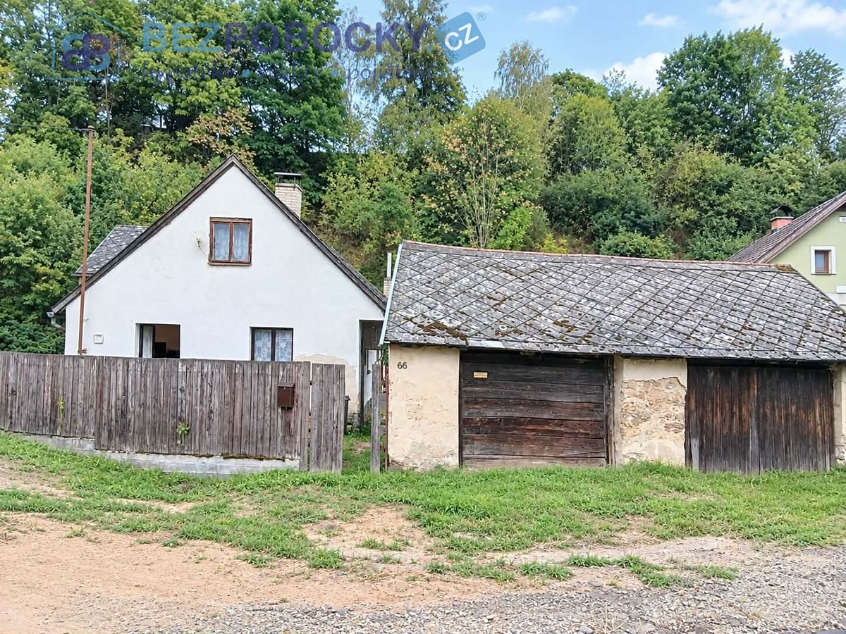 Prodej rodinného domu 110 m², pozemek 533 m²