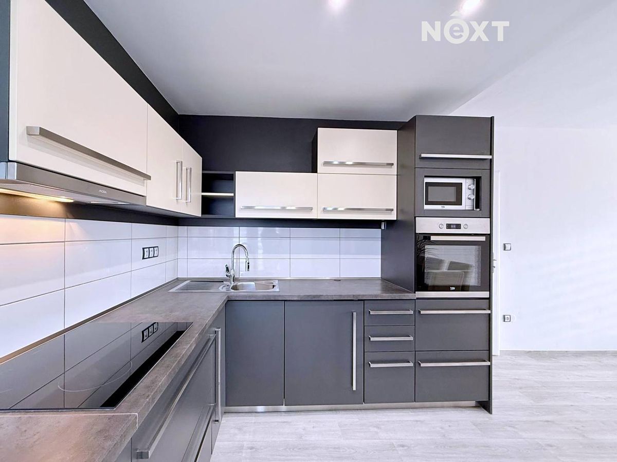 Pronájem bytu 2+kk 51 m² – fotografie 2