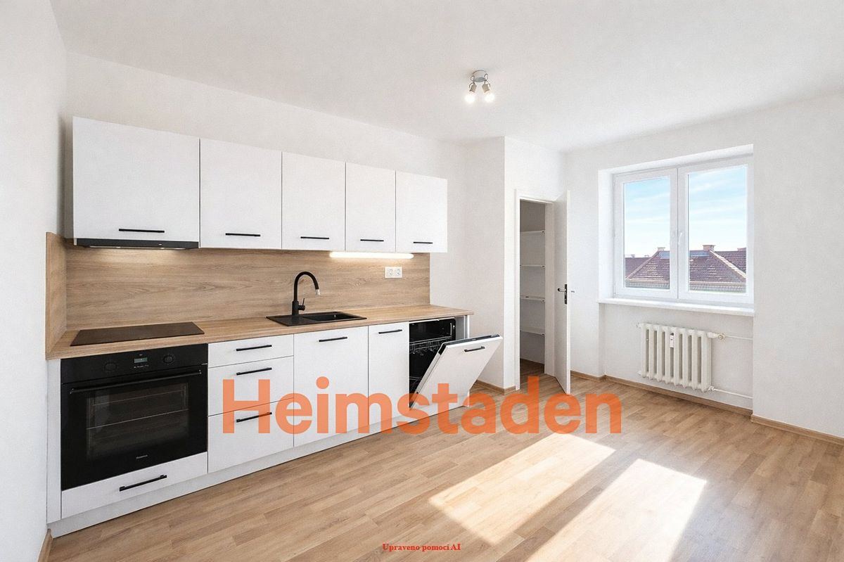 Pronájem bytu 3+kk 79 m² – fotografie 4