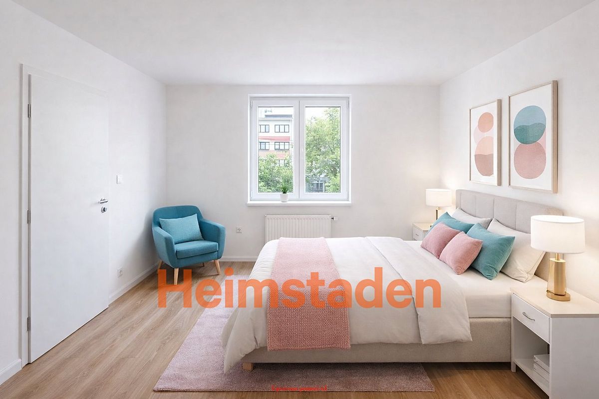 Pronájem bytu 2+kk 45 m² – fotografie 2