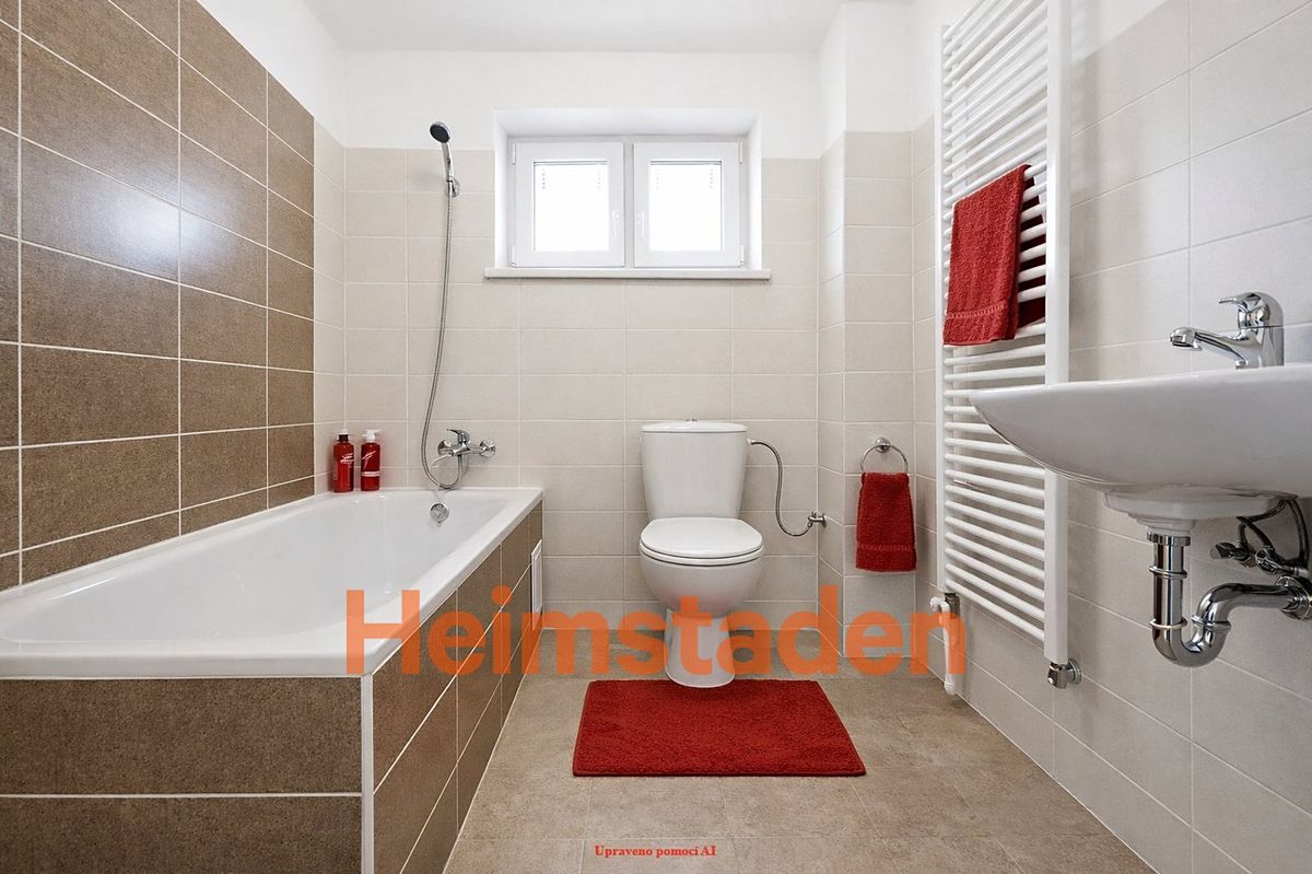 Pronájem bytu 2+kk 50 m² – fotografie 3