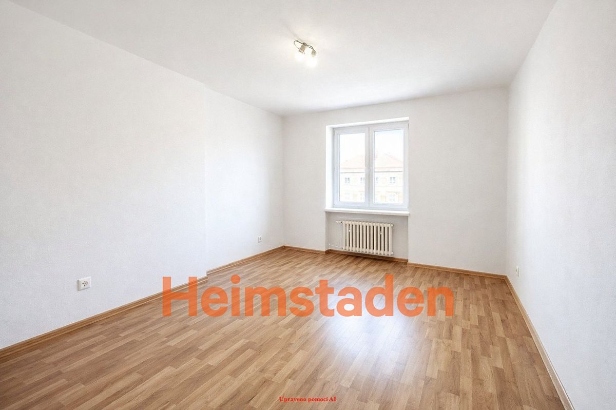 Pronájem bytu 3+kk 79 m² – fotografie 3