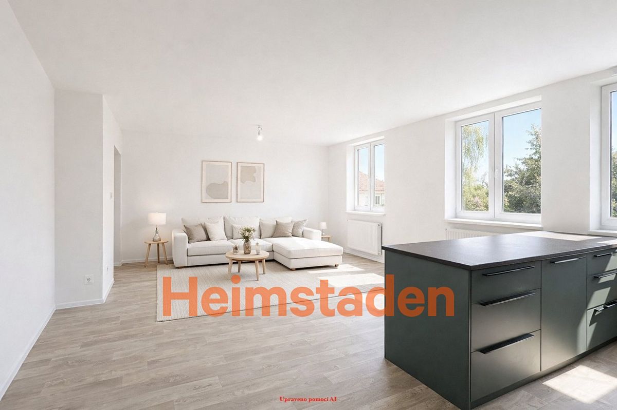 Pronájem bytu 4+kk 81 m² – fotografie 2