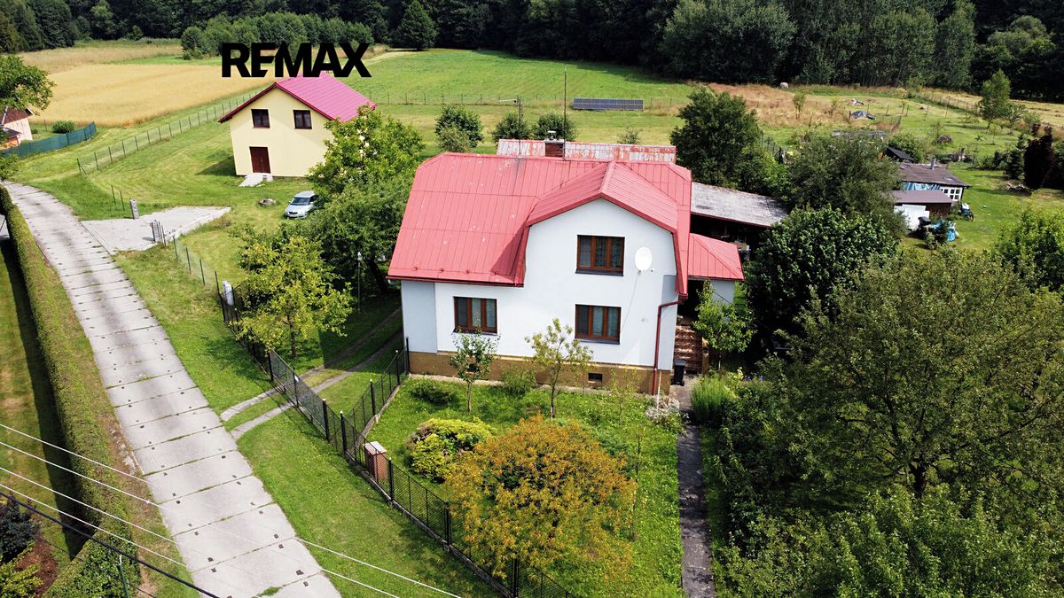 Prodej rodinného domu 93 m², pozemek 1373 m² – fotografie 2