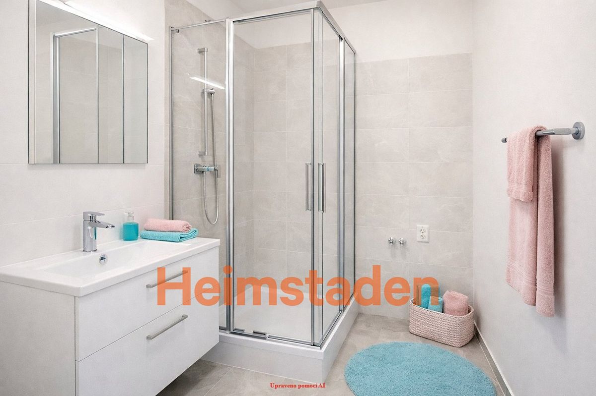 Pronájem bytu 2+kk 45 m² – fotografie 3