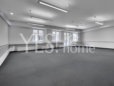 Pronájem kanceláře 161 m²