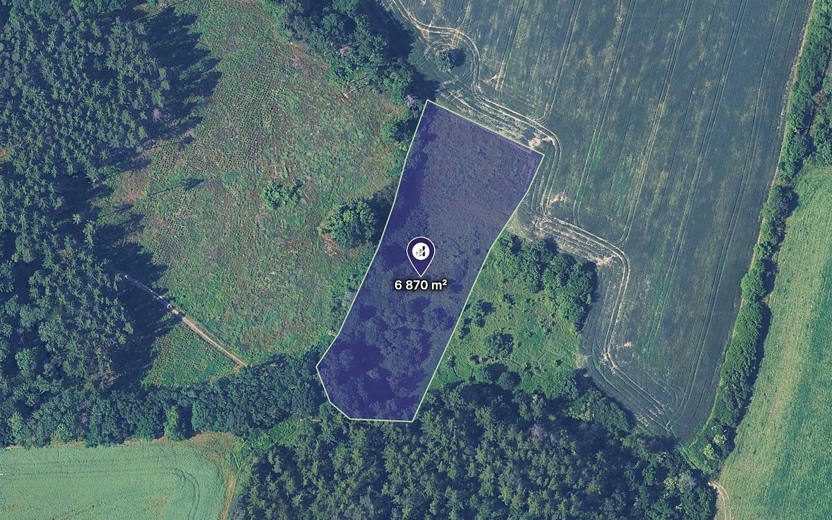 Prodej pole 6870 m²