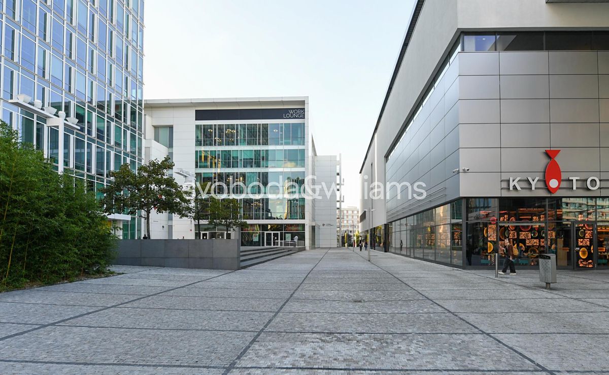 Pronájem obchodního prostoru 400 m² – fotografie 3