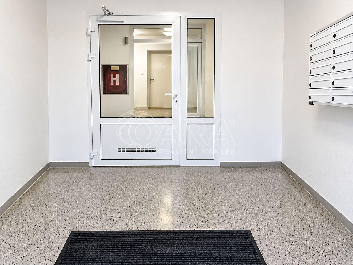Prodej skladového prostoru 24 m² – fotografie 3